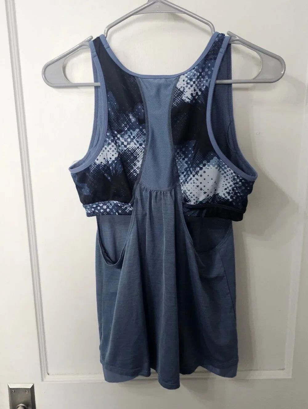 Athleta Tank With Built In Sports Bra, Sz M, Excellent Condition